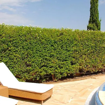 3 Bedroom Hemera With Private Pool, Aphrodite Hills Kouklia