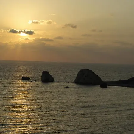 3 Bedroom Hemera With Private Pool, Aphrodite Hills